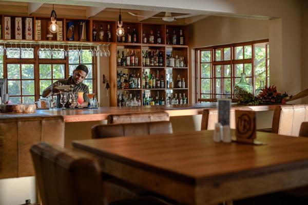 האזיביו The Reserve Boutique Hotel מראה חיצוני תמונה
